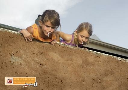 Energizer Lithium Batteries : Spit