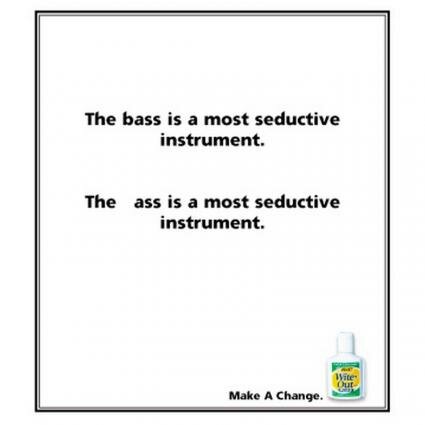 Wite Out : Bass